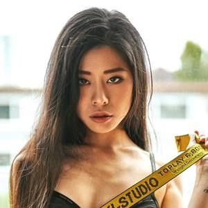 Meet your Posher, Joyce